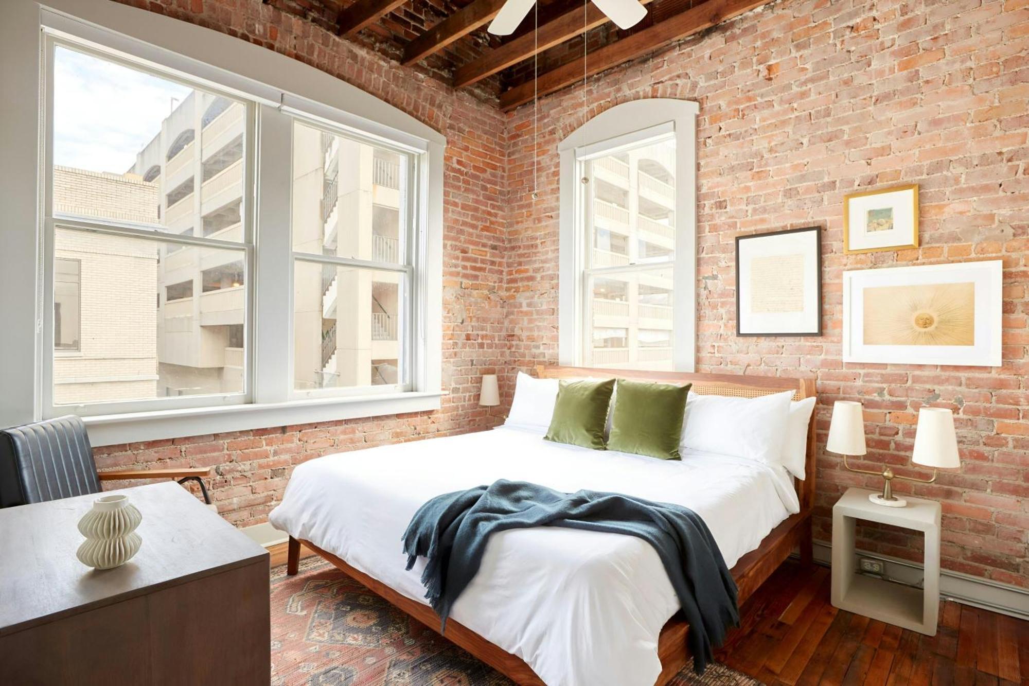 סוואנה Sonder By Marriott Bonvoy The Drayton Apartments Historic District מראה חיצוני תמונה